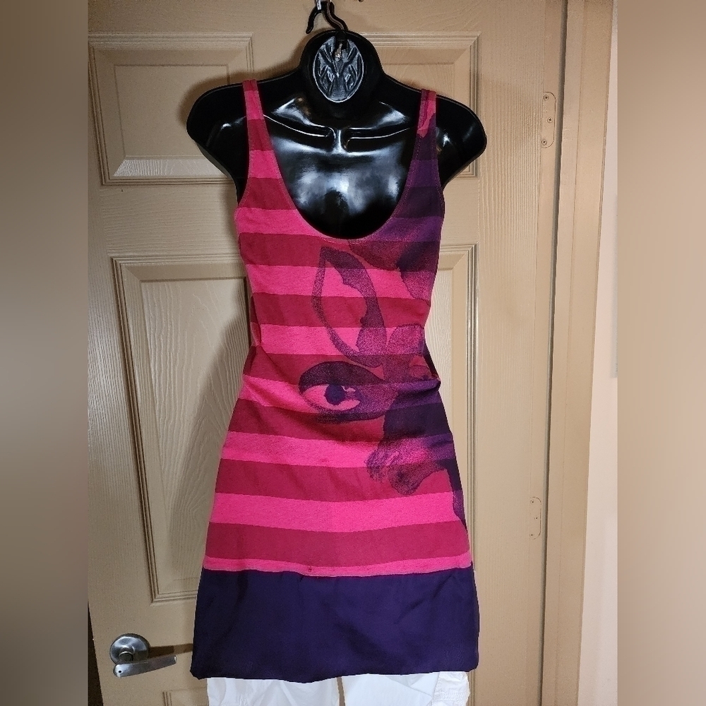 Express tank top - Picture 2 of 8